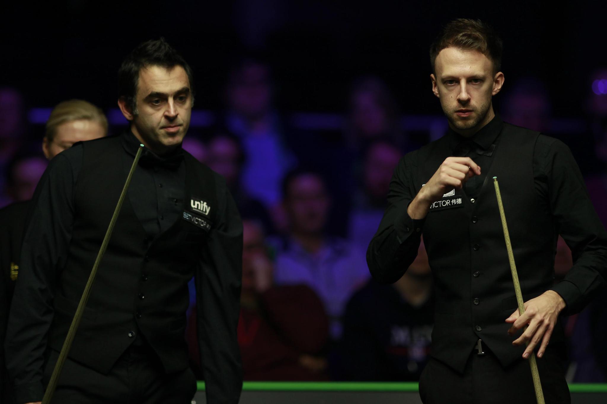 与此同时 与此同时