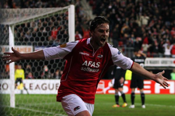 出场都引发 出场都引发